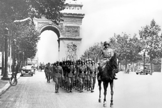 paris-juin-1940